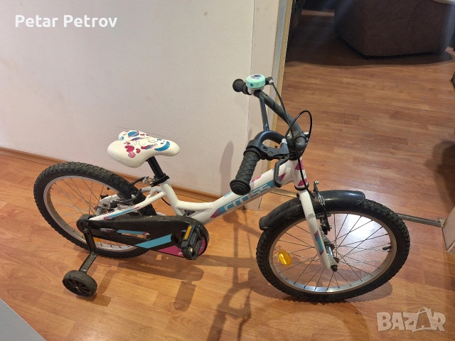 Продавам детско колело.