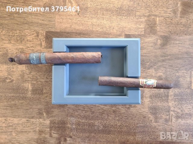 Пепелници и кейсове за пури и пурети, снимка 5 - Аксесоари за електронни цигари - 52877524