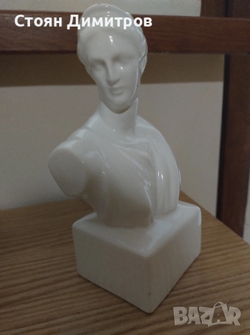 Класически порцеланов бюст на богиня Дияна, перфектно изпълнение чиста, нова , снимка 8 - Колекции - 51976798