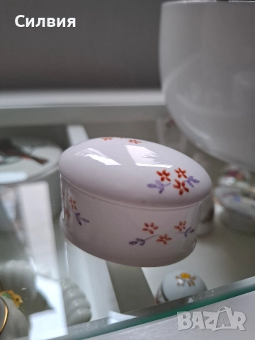 Порцеланова Кутийка , снимка 4 - Декорация за дома - 52638612