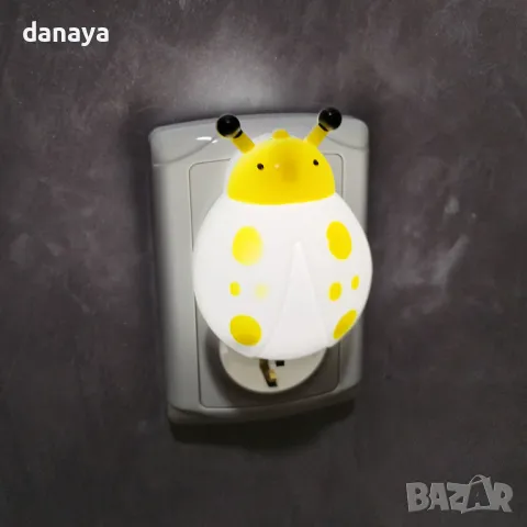 5484 Детска нощна лампа за контакт Калинка, снимка 2 - Лампи за стена - 48198419