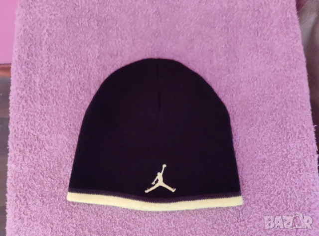 Зимна шапка Jordan 
