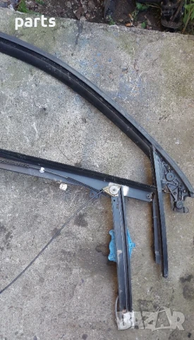 Преден Десен Стъклоповдигач Ауди А4 Б7 - Б6
- 8E0837630, снимка 4 - Части - 50706465