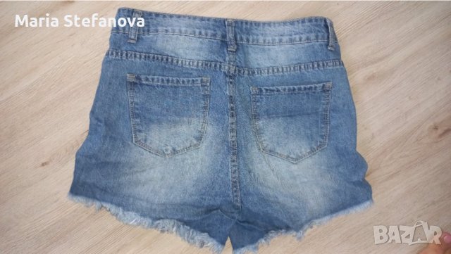 Дънкови къси панталони с перли , снимка 2 - Къси панталони и бермуди - 37651673