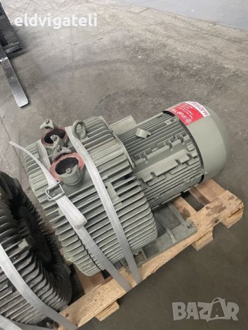 Вакуум помпта тип въздуходувка Siemens, снимка 2 - Други машини и части - 43774905