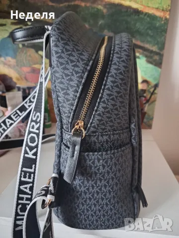 Раница Майкъл Корс, снимка 3 - Раници - 48670627