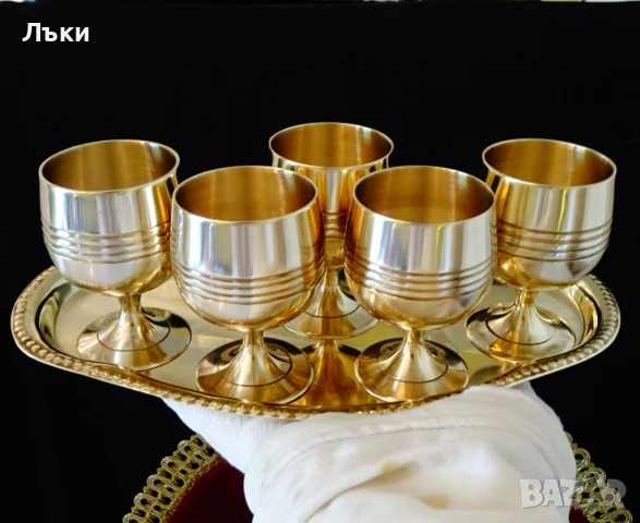 Бронзови чаши за ракия 80 мл.,релеф. 