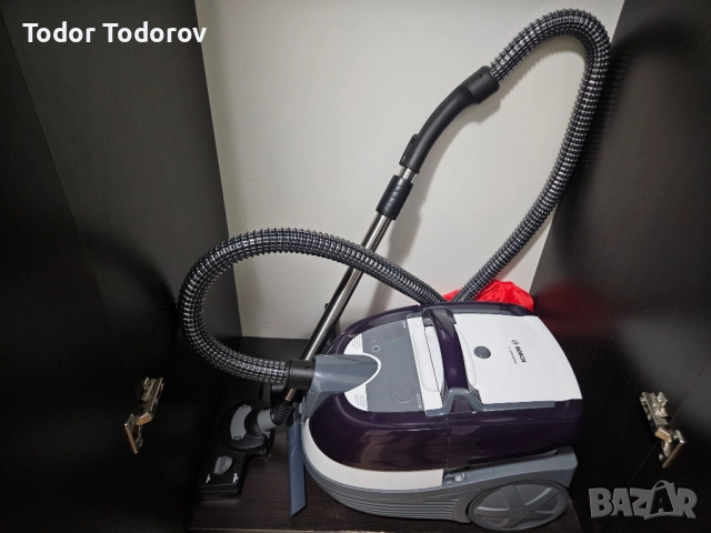 Bosch BWD41720- прахосмукачка за мокро и сухо почистване