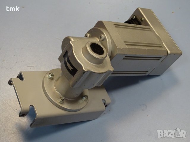 мотор редуктор WEG UECS 303 T/551 24 VDC, снимка 4 - Резервни части за машини - 35033068