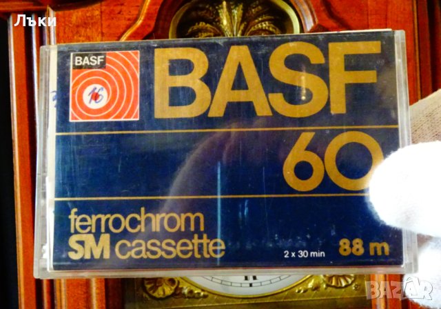 BASF ferrochrom 60 аудиокасета с кънтри,Elvis. , снимка 1 - Аудио касети - 43389065