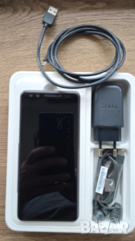 Телефон HTC U12+ Translucent blue, снимка 2 - HTC - 53291398