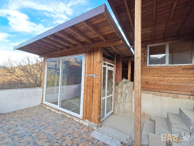 Къща в Гара Бов , снимка 3 - Къщи - 52251404