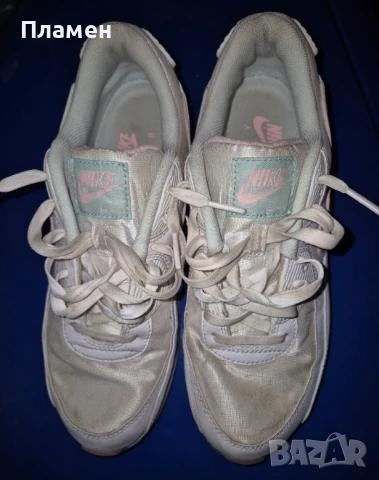 Маратонки Nike 43 номер, снимка 2 - Маратонки - 51196729