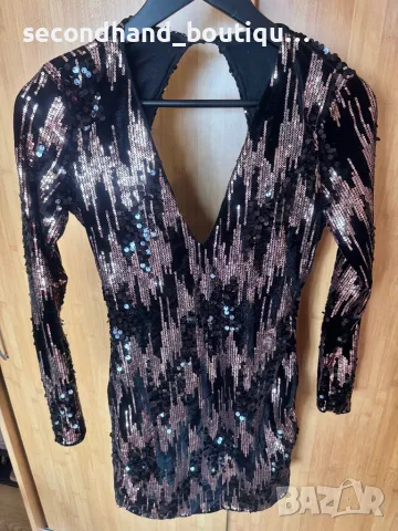 Елегантна рокля с пайети ! Като нова, снимка 2 - Рокли - 49003401