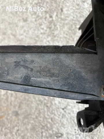 Калобран задна броня Фолксваген Голф 5 VW Golf, снимка 5 - Части - 50210184