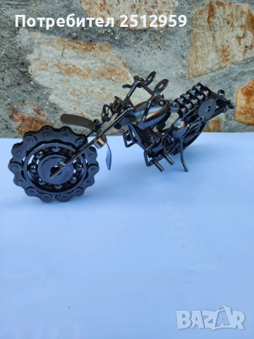 Метален мотоциклет, ръчно изработен от болтове и гайки, снимка 5 - Колекции - 51395961