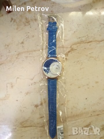 Часовник, снимка 2 - Дамски - 27203604