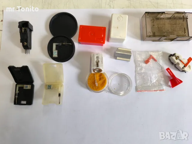 Лот грамофонни дози и игли, снимка 2 - Грамофонни плочи - 48662684