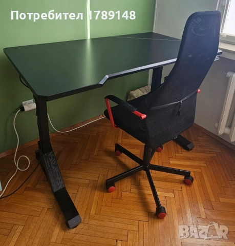 Гейминг бюро IKEA UPPSPEL с регулируема височина, снимка 2 - Бюра - 52146842