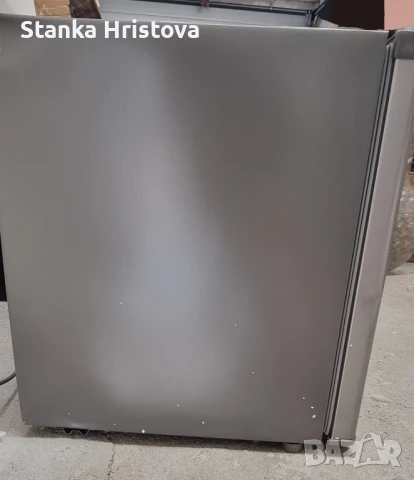 Малък хладилник Klastein 40L ., снимка 2 - Хладилници - 50534407