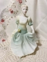 порцеланова статуетка, снимка 4