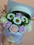 Кутия шапка със сапунени цветя за бъдещи абитуриенти или абсолвенти🎓, снимка 1