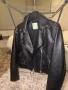 Кожено яке bershka, снимка 1