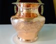 Медна ваза,делва 1.2 кг. , снимка 1 - Антикварни и старинни предмети - 40777068
