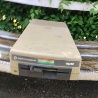 Продавам стар компютър Commodore C64 /Commodore 1541, снимка 4 - За дома - 36764698