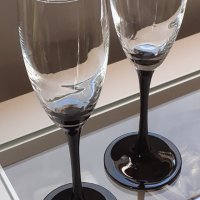 Комплект от 2 чаши за  Champagne Black Stem Luminarc- Vintage, снимка 8 - Антикварни и старинни предмети - 32316387