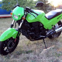 Продавам мотоциклет Kawasaki Gpx750R-внос, снимка 1 - Мотоциклети и мототехника - 32273273