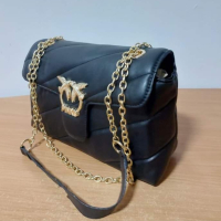 Черна чанта Pinko кодSG32D, снимка 1 - Чанти - 44890076