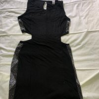 Дамска черна рокля, снимка 2 - Рокли - 28740855