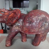 Продавам масивен,красив,африкански слон.Ръчна изработка.Африка-Ботсуана., снимка 1 - Колекции - 43114406