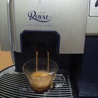 Кафе машина за заведения - Saeco ROYAL Professional, снимка 7 - Кафемашини - 43592454