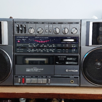 Hitachi TRK-9100E, снимка 3 - Радиокасетофони, транзистори - 44842140