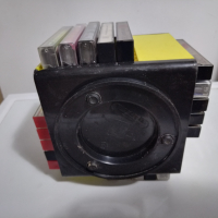 Стара ретро фонотека за касети/касетник. Без забележки!  Бонус всичките 20 касетки към нея, снимка 2 - Други - 44889577