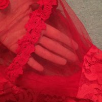 Елегантна червена дантелена рокля , снимка 10 - Рокли - 38035901