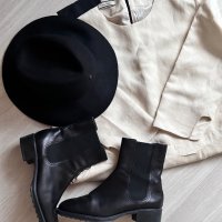 Malene Birger стилна и елегантна ленена рокля, черни боти естествена кожа Tod’s & черна вълнена шапк, снимка 9 - Рокли - 43887242