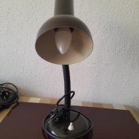 Лампа настолна Холандия, снимка 2 - Настолни лампи - 39947774