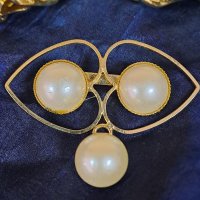 Комплект бижута с перли , снимка 2 - Антикварни и старинни предмети - 40253845