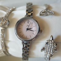 Стилен дамски часовник с 2 гривни, снимка 8 - Дамски - 28794155