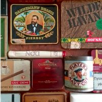 Лот празни ламаринени кутии от пури и цигари, снимка 5 - Колекции - 32181748