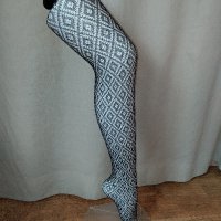 L/XXL Черен чорапогащник на мрежа с фигури , снимка 2 - Бельо - 42957985