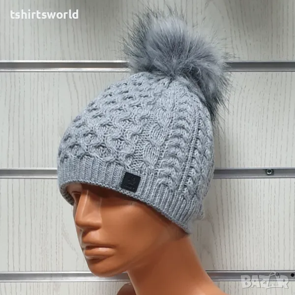 Нова дамска плетена шапка с помпон/пух в сив цвят, снимка 1