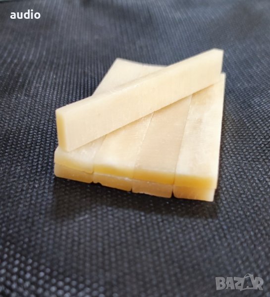 Nut за китара от кост, снимка 1