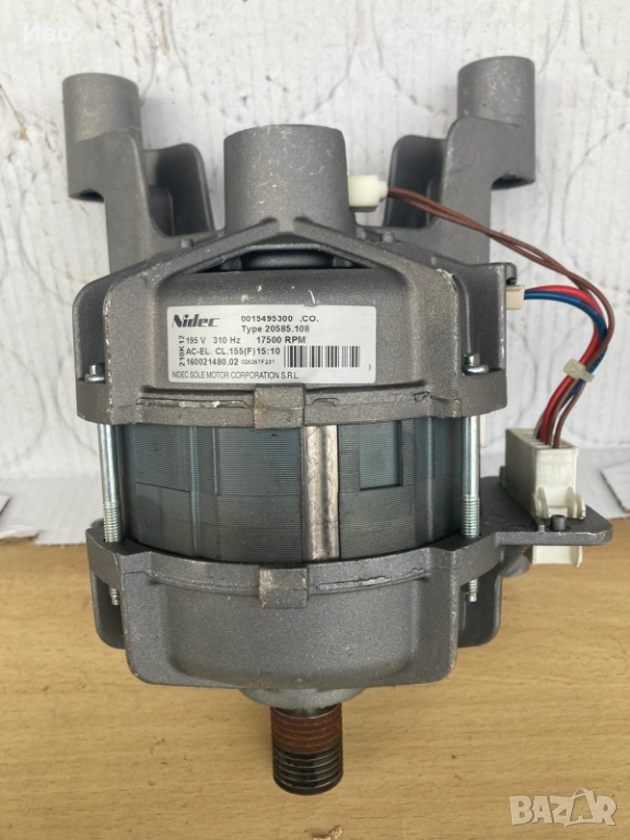 Продавам ел. двигател за пералня Ariston, снимка 1