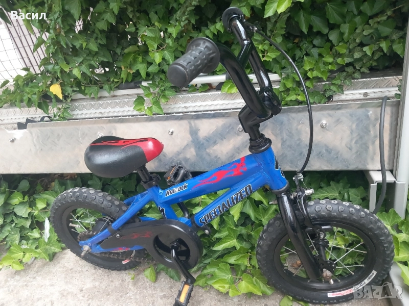 детски алуминиев велосипед Specialized 12", снимка 1