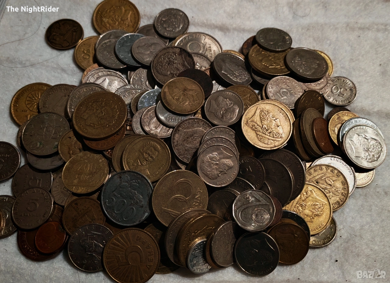 Монети от различни дъжави 200+, снимка 1