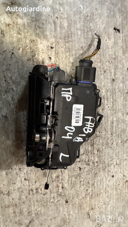 Брава за врата на Skoda Fabia 2004 - 15AR 3B1837015AR / 25100 D6, снимка 1